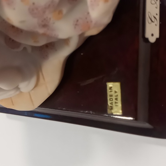 G. Armani Sculpture Girl Playing Piano - Picture 9 of 12